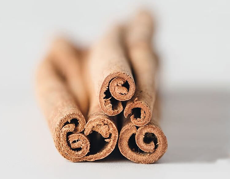 cinnamon sticks